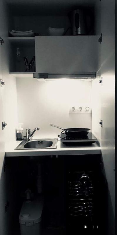 Studio Apartment image 4