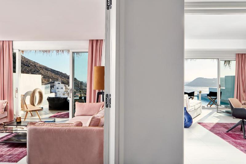 Elegant Villa with Private Pool (2 Adults) image 3