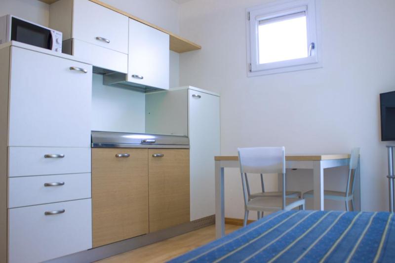 Aparthotel Royal - image 5
