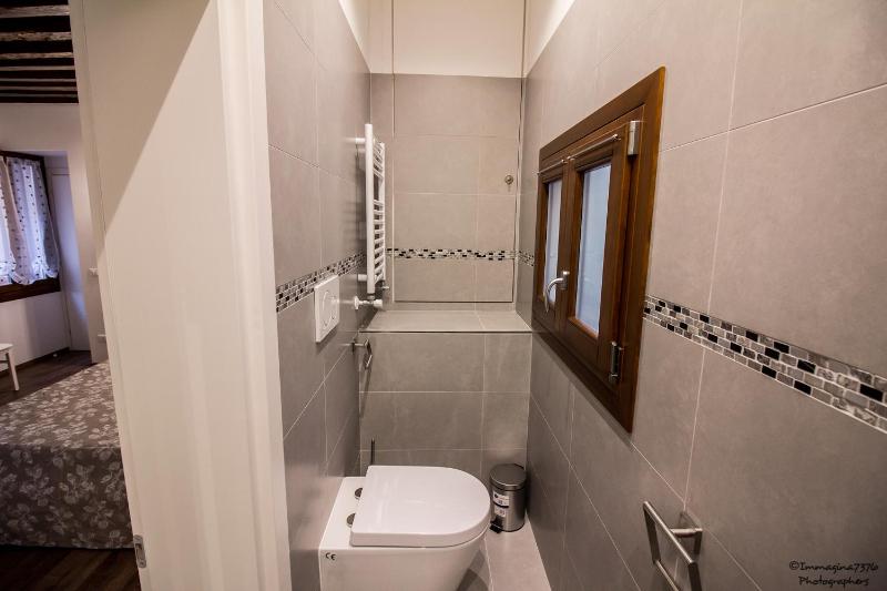 Silver Suite - image 3
