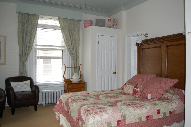 McGee's Inn - image 13