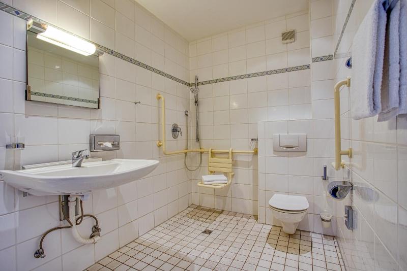 Comfort Single Room - Disability Access image 3