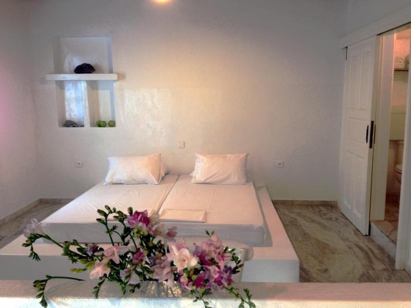 M for Mykonos by White Dreams - image 3