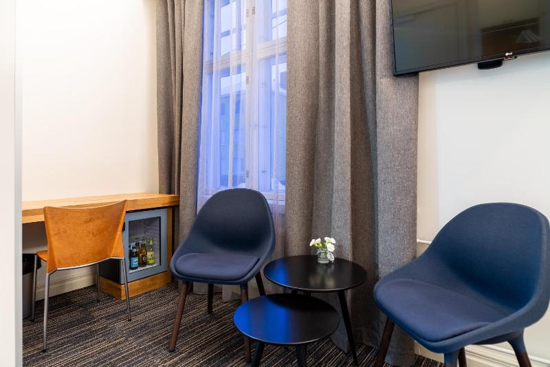 Junior Suite image 3