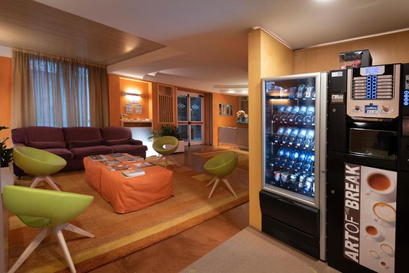 Superior Suite image 2