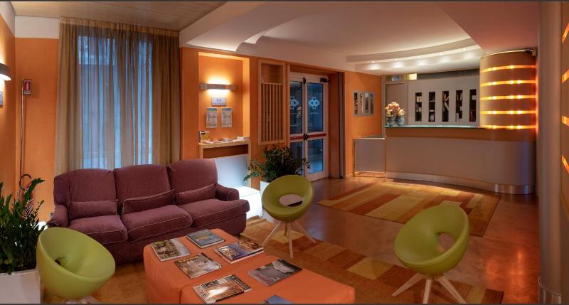 Superior Suite image 4