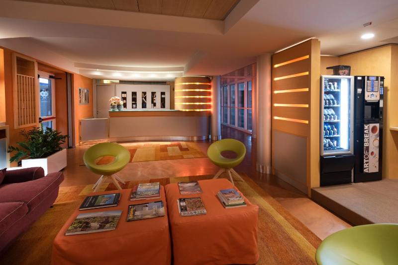 Superior Suite image 3