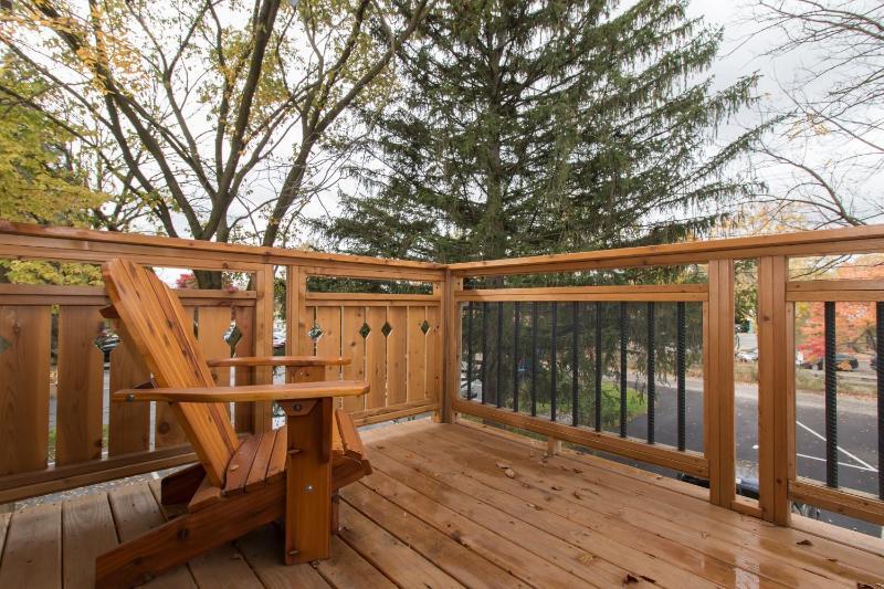 Apartment with Balcony image 2