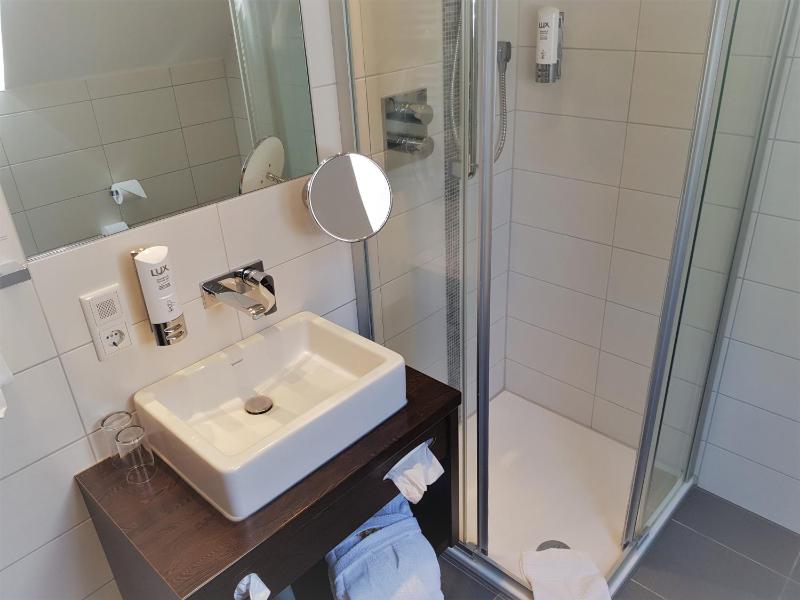 Double Room image 1