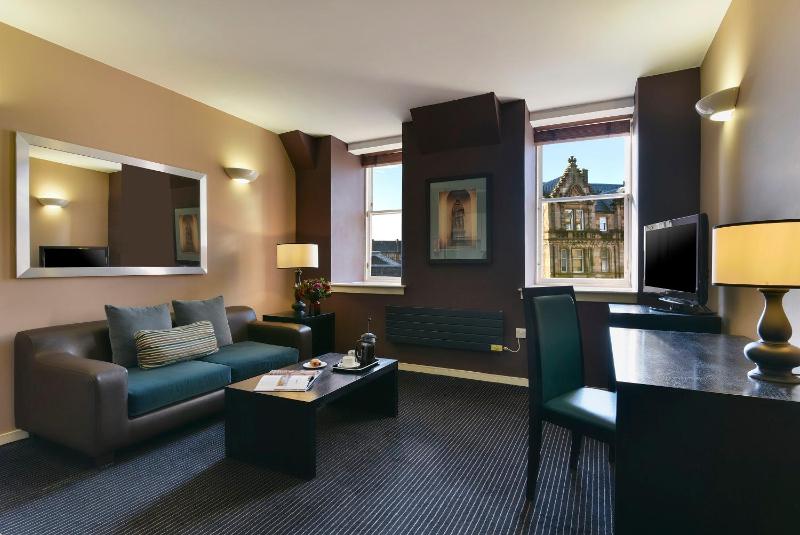 One-Bedroom Apartment image 1