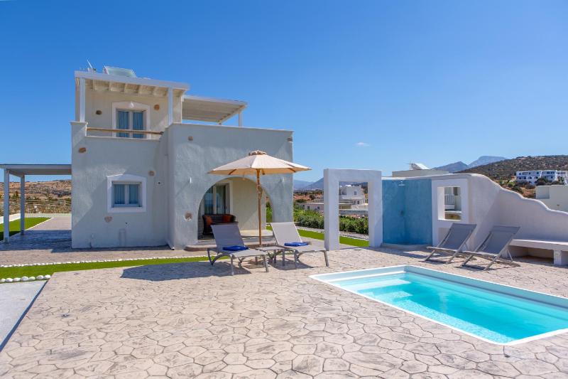 Purple Moon Villa with Private Pool and Sea View image 3