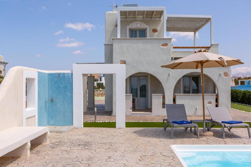 Green Moon Villa with Private Pool and Sea View image 3