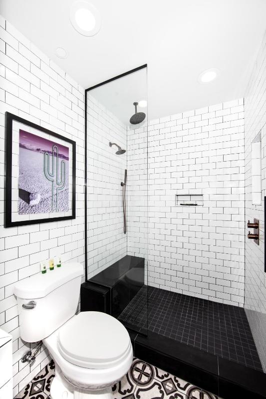 Tower Premium Room 2 Queens North View