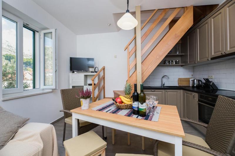Apartments Roko - image 19