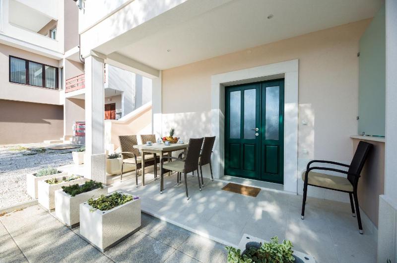 Apartments Roko - image 35