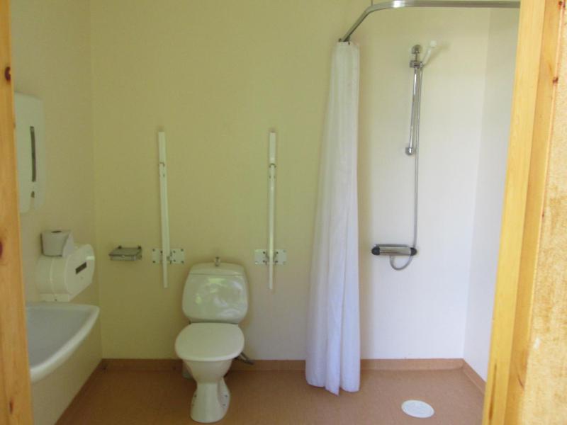 Cottage with Shared Shower (4 Adults) image 2