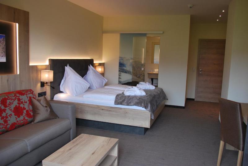 Quadruple Room image 3