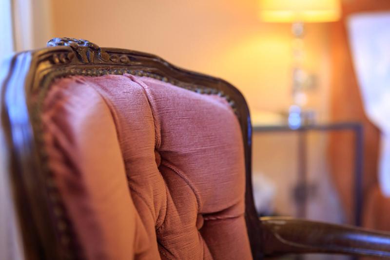 Classic Double or Twin Room image 2