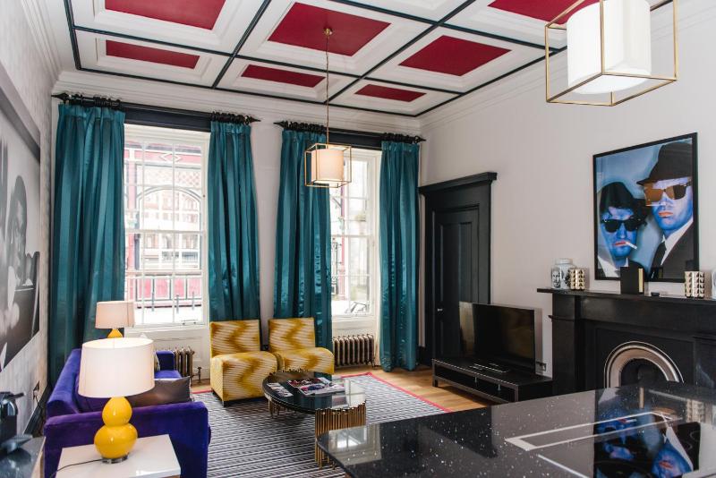 One-Bedroom Apartment image 1