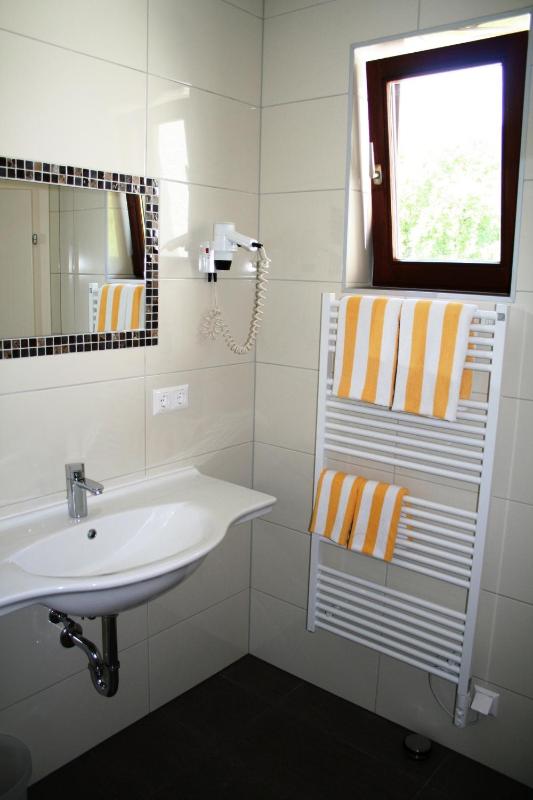 One-Bedroom Apartment with Balcony image 1