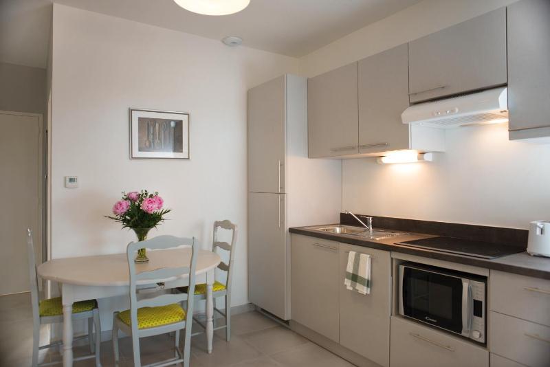 Two-Bedroom Apartment image 4