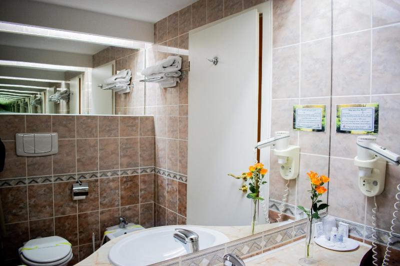 Standard Double image 3