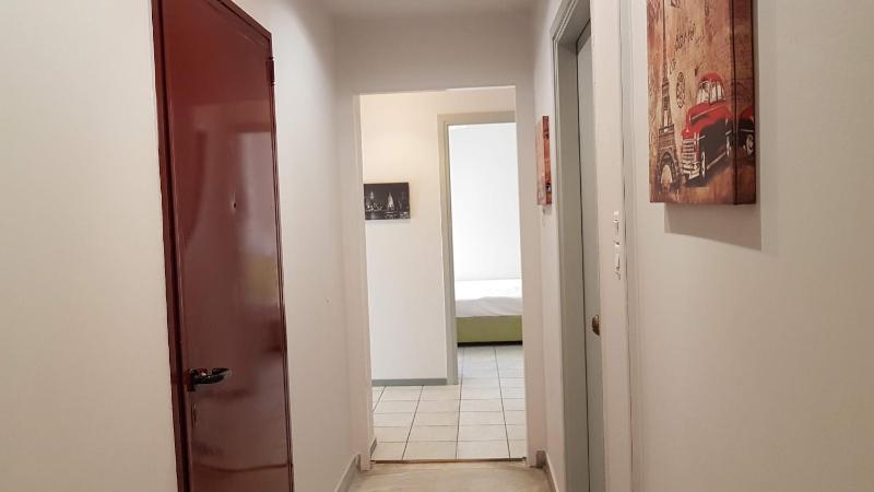 Apartment image 3