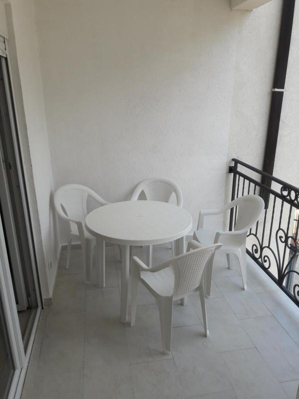 Apartment with Terrace image 3