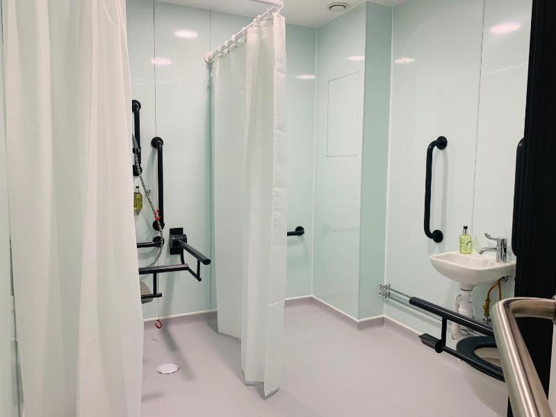 Double Room - Disability Access image 2