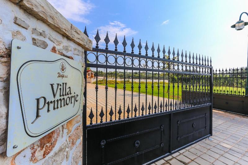 Villa Primorje - image 4