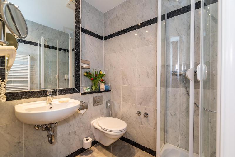 Aparthotel Seeschlösschen - image 41