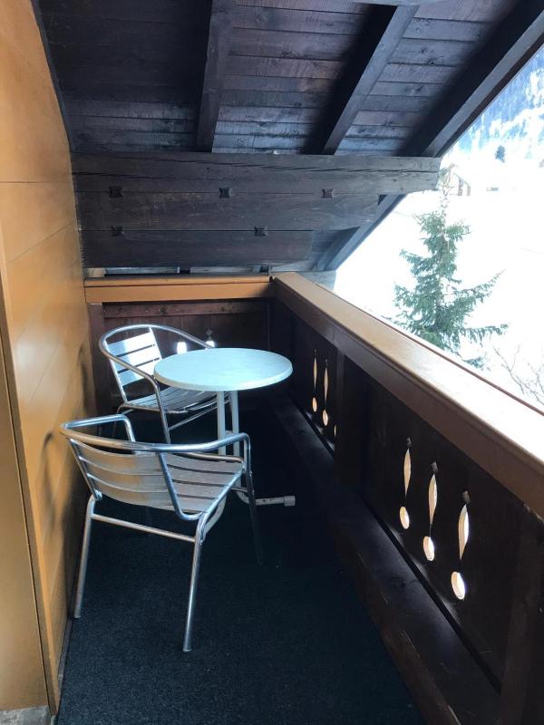 Triple Room with Shared Bathroom image 3