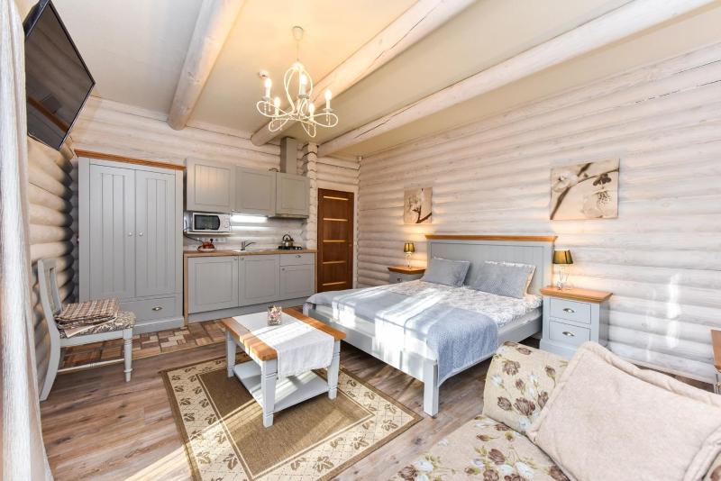 Standard Triple Room image 4