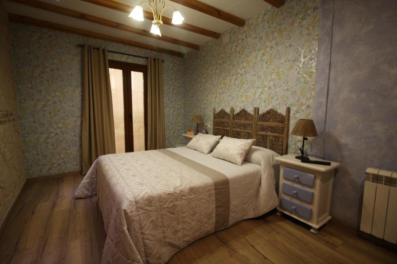 Double Room with Private Bathroom image 1