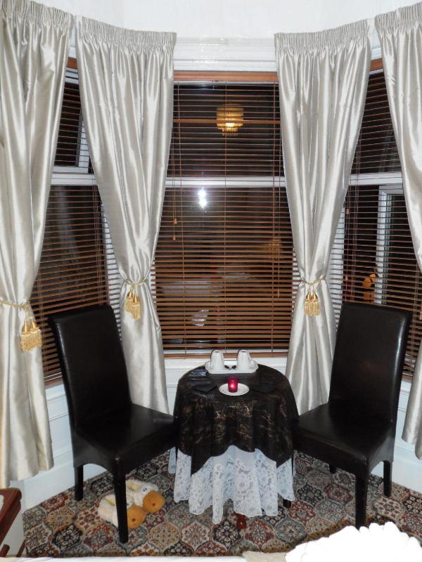 Deluxe Double Room image 2