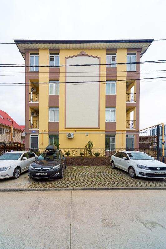 One-Bedroom Apartment image 1