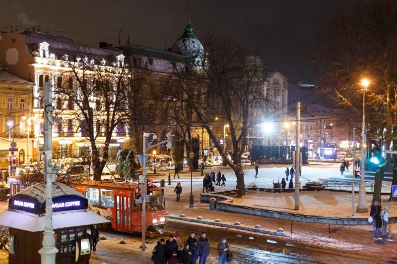 Grand Lviv Apartment I (1 of 3) - image 13