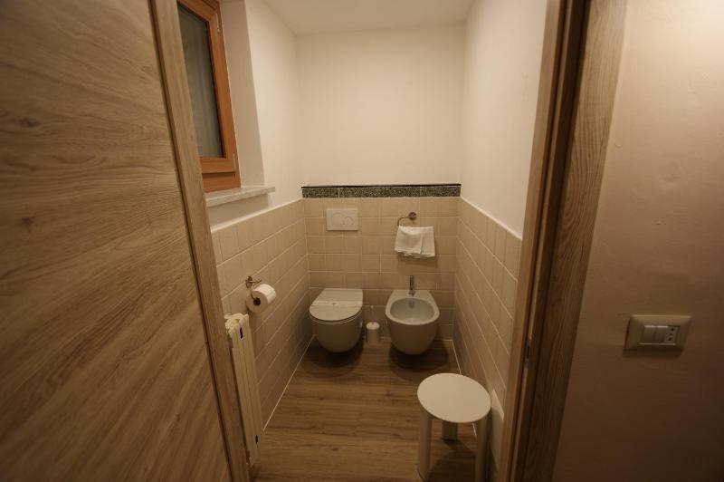 Superior Triple Room image 1