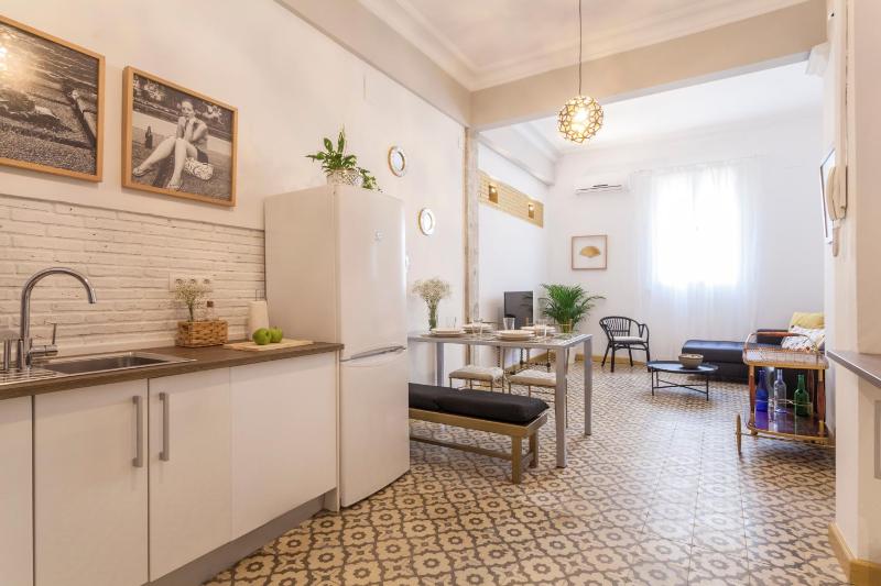 Apartamento moderno centro Sevilla - image 6