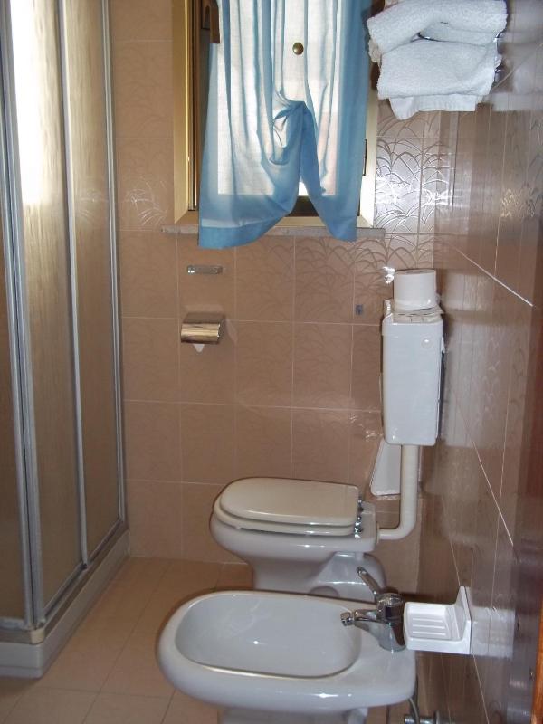 Triple Room image 4