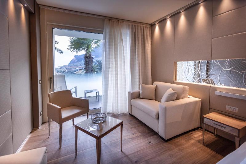 Comfort Junior Suite with Garden View image 1