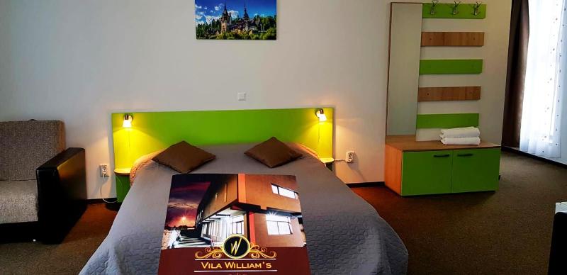 Deluxe Family Suite image 1