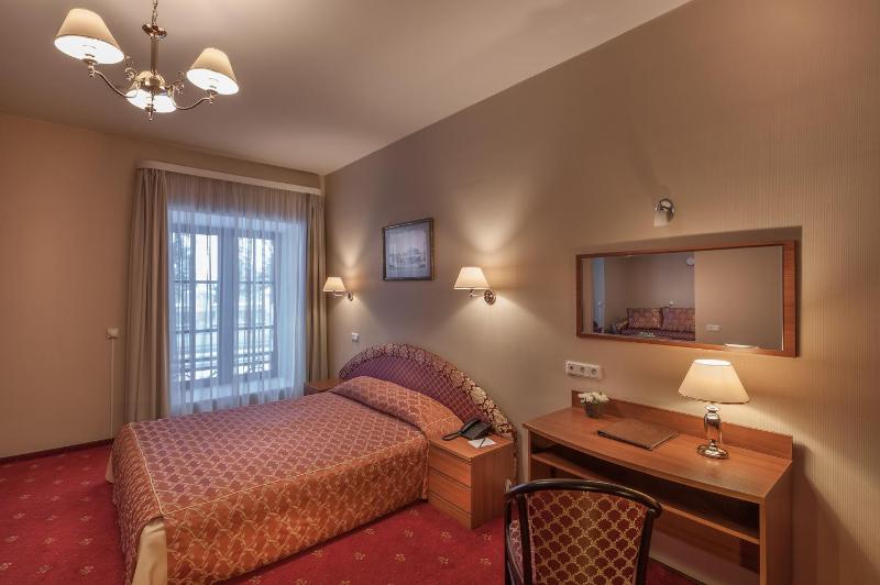 Suite image 3