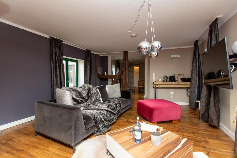 Double Room with Lake View image 1