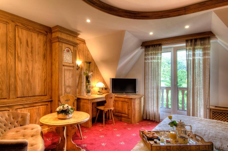 Double Room with Spa Access image 3