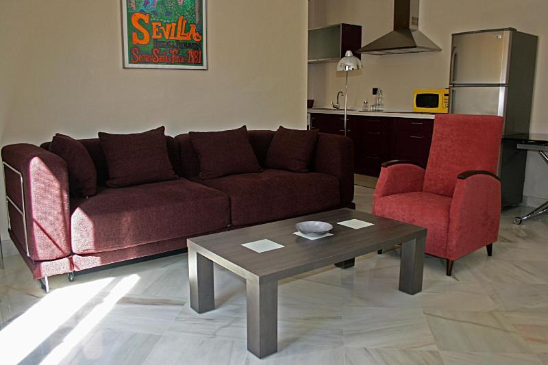 One-Bedroom Apartment (4 Adults) image 3