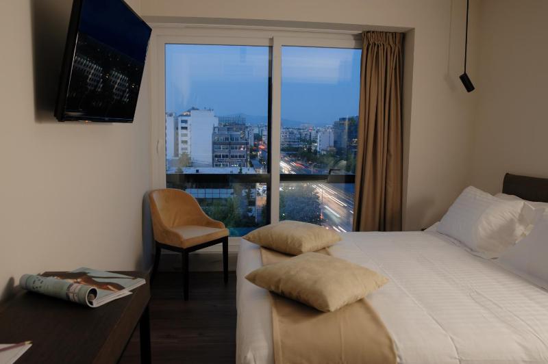 Superior Double or Twin Room with Acropolis View image 2