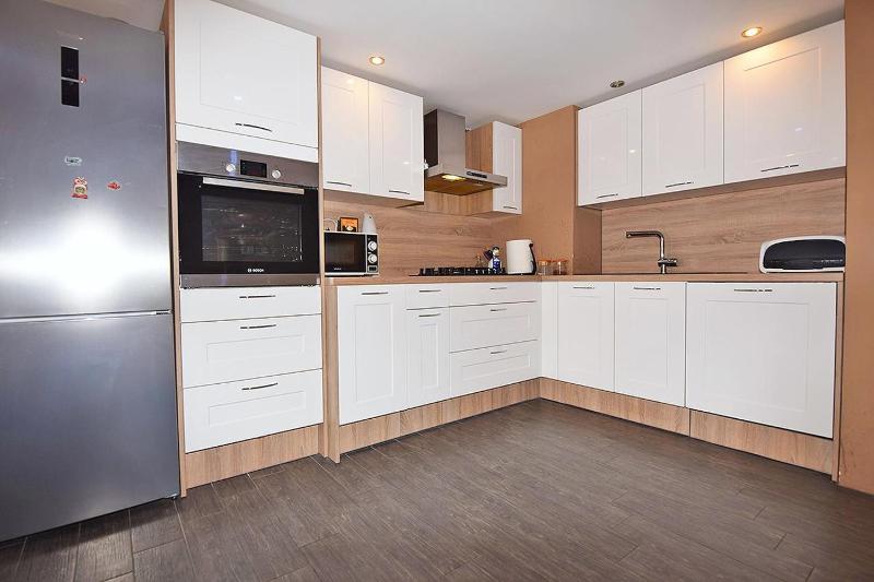 Two-Bedroom Apartment with Terrace image 3