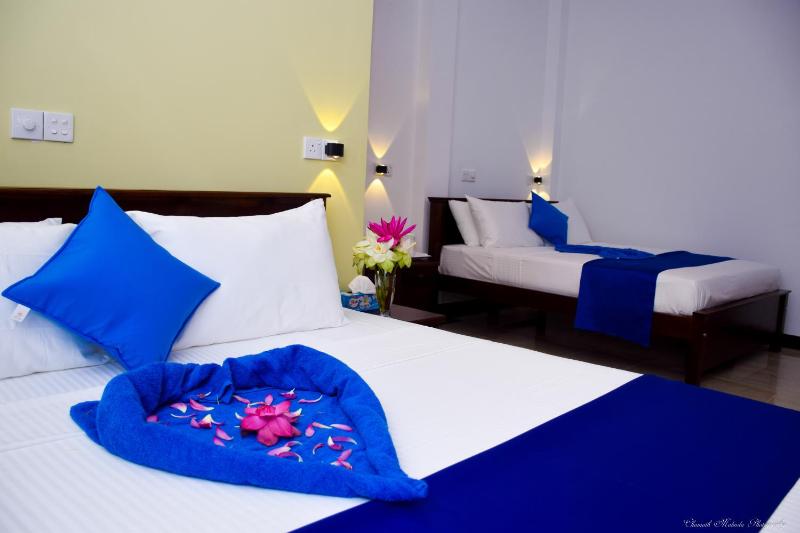 Tenasi Beach Resort - image 11