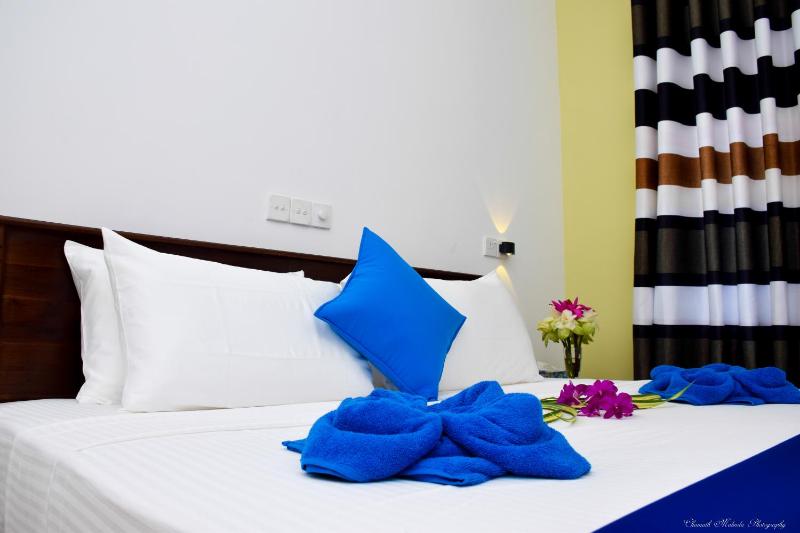 Tenasi Beach Resort - image 12